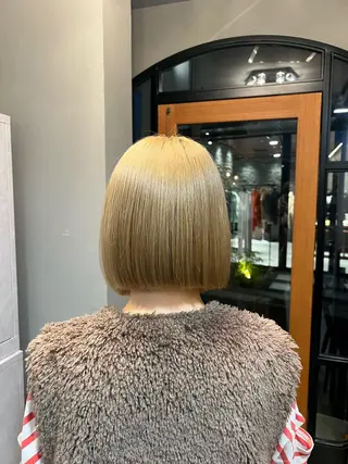 ショート カラー 神戸ボブ✂️ ioe三宮/田 伸佳のヘアスタイル