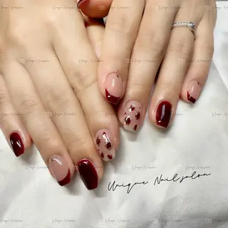 ネイル UniqueNail 長さだし専門店のネイルデザイン