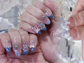 ネイル ✨Nailsalon Vi+✨のネイルデザイン
