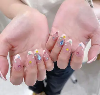ネイル FLY Nail Salonのネイルデザイン