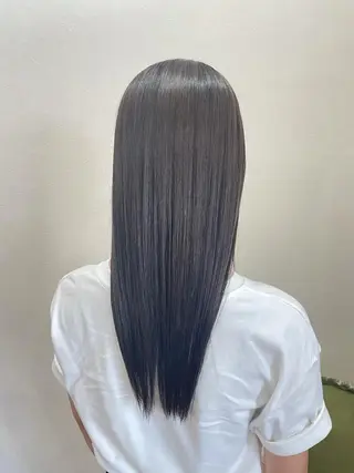 ロング 佐治 梨乃のヘアスタイル