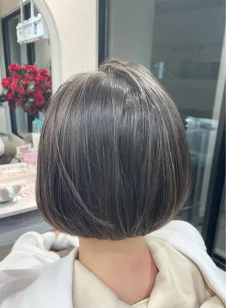 ショート カラー ✨酸性ストレート✨ 南川だいさくのヘアスタイル