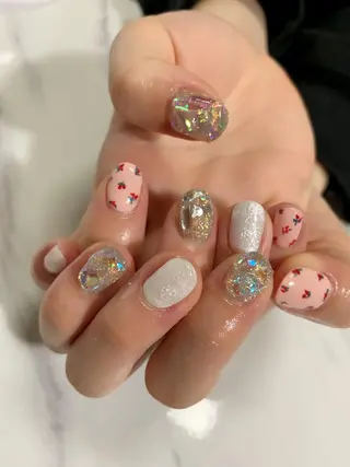 ネイル AZU nailのネイルデザイン