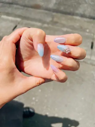 ネイル 高島 夏海のネイルデザイン