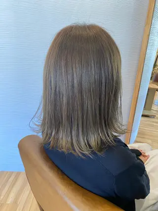 ミディアム カラー ブリーチなしWカラー /酸性ストレート河本のヘアスタイル