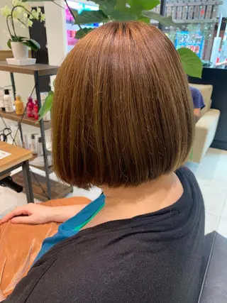 ミディアム 近 紗理奈のヘアスタイル