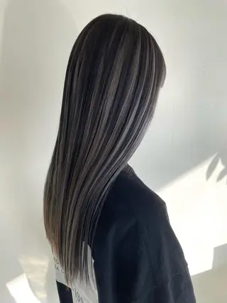 ロング monolith所属・金井愛華 【monolith】のヘアスタイル