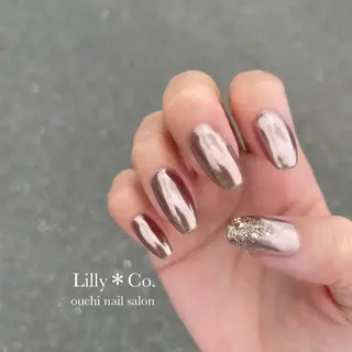 ネイル Lilly Co.のネイルデザイン