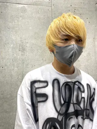 ミディアム カラー カットカラー特化 ⭐️代表⭐️のヘアスタイル