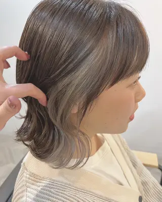 ショート PACE所属・ayumi ／透明感カラーのヘアスタイル