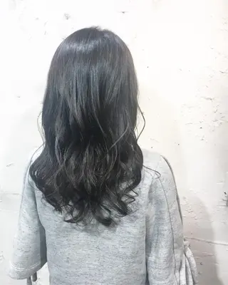セミロング カラー ヘアアレンジ ✨艶髪✨透明感✨ 山内大樹のヘアスタイル