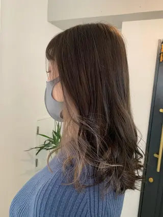 セミロング カラー FRAME+spa&hair roomなんば駅前店所属・🌸MAYU🌸 ハイトーン➕レイヤーのヘアスタイル