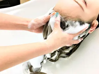 ロング パーマ カラー amie 北千住駅 西口店【アミ】のヘアスタイル