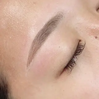 アイブロウ eyeHbe SAYAKAのマツエク・マツパデザイン