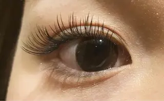 マツエク・マツパ Carat Eyelash&Eyebrow 市川店所属・時田 友美のマツエク・マツパデザイン