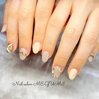 ネイル Nail salon MEGUMIのネイルデザイン
