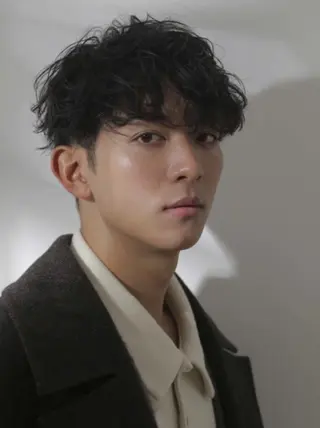 ショート パーマ メンズ MODEK's阿倍野 NARUMIのマツエク・マツパデザイン