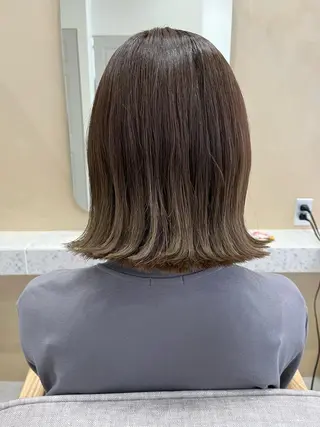 ミディアム カラー ヘアアレンジ 🥀暖色韓国ヘア💕 保科侑花のヘアスタイル