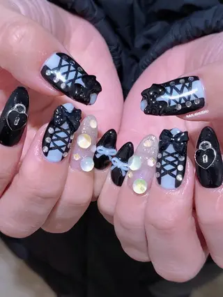 ネイル 3dパーツ/流行り 👧shushu❤️のネイルデザイン