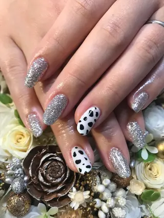 ネイル 吉岡 裕子のネイルデザイン