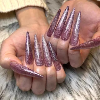ロング nail salon  DIA所属・出羽 奈津季のネイルデザイン