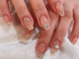 ネイル VIVIAN リサのネイルデザイン