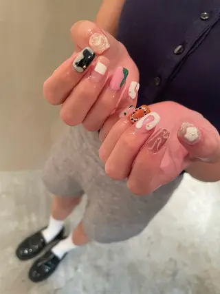 ネイル SALON VILLAGE AOYAMA 2nd.所属・NAKAMURA HARUKAのネイルデザイン