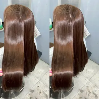 カラー 小岩井 未優のヘアスタイル