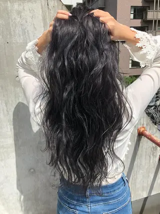 ロング みつゆ 表参道/原宿のヘアスタイル