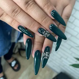 ネイル Atelier Nail所属・Atelier Ayaのネイルデザイン