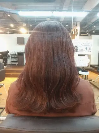 カラー ミディアム 久村 奈菜のヘアスタイル