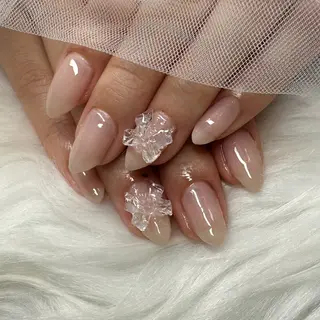 ネイル Rave所属・touma Rinaのネイルデザイン