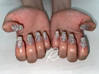 ネイル R MIIのネイルデザイン