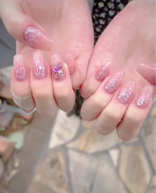 ミディアム めぐみのネイルサロン 惠のネイルデザイン