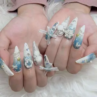 ネイル ゴテゴテ ネイルのネイルデザイン