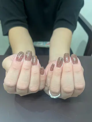 ネイル スウィートラヴィール所属・SweetRavir あゆみのネイルデザイン