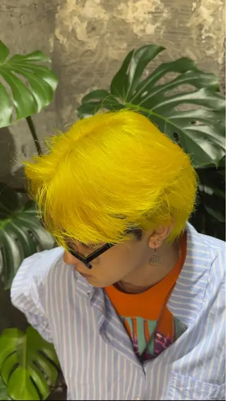 ショート カラー メンズ ハイトーン特化🌟 カワシマシュンスケのヘアスタイル