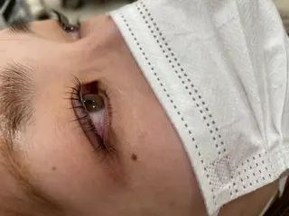 マツエク・マツパ PROGRESS‣‣ 福澤 可音🐯🐝のヘアスタイル