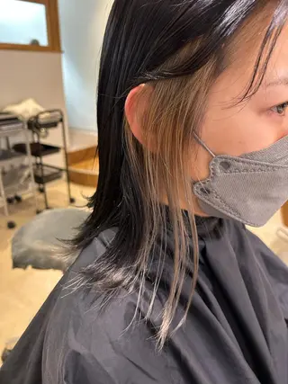 カラー SHICUNE /ミホのヘアスタイル