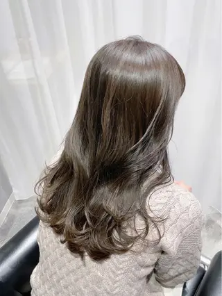 ロング カラー Grand Link （グランリンク）のヘアスタイル