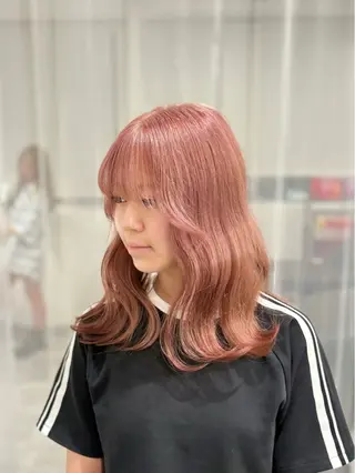 セミロング GaKu/ハイトーン /ブリーチ/ブロンドのヘアスタイル