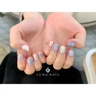 ネイル アトリエ　ミモザ所属・いまむら あかりのネイルデザイン