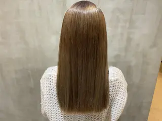 ロング カラー 鈴木 美紅のヘアスタイル
