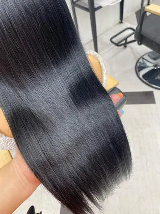 ロング カラー mona/ ストレートスタイル✨のヘアスタイル