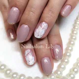 ネイル Nailsalon Lilyのネイルデザイン