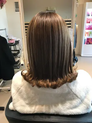 セミロング カラー 関口 友行のヘアスタイル