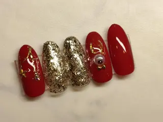 ネイル 吉澤 友恵のネイルデザイン