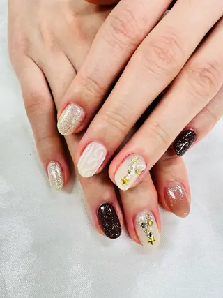 ネイル ユリシスネイル 担当近藤のネイルデザイン