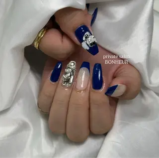 ネイル BONHEUR Annaのネイルデザイン