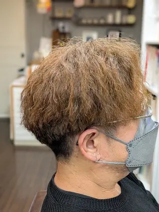 パーマ ショート メンズ VIS-a-Vis 本蓮沼店所属・タカマツ アユムのヘアスタイル